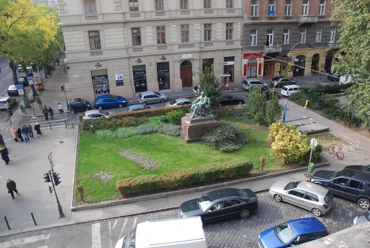 Andrassy Suite Boedapest Buitenkant foto